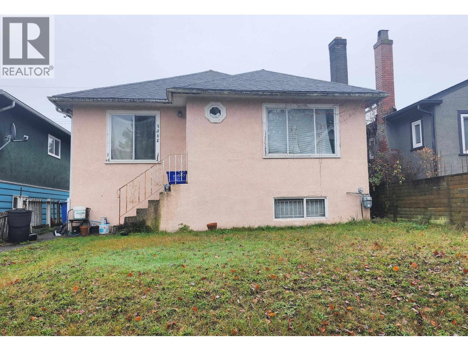 5302 Inverness Street Property Photo 1
