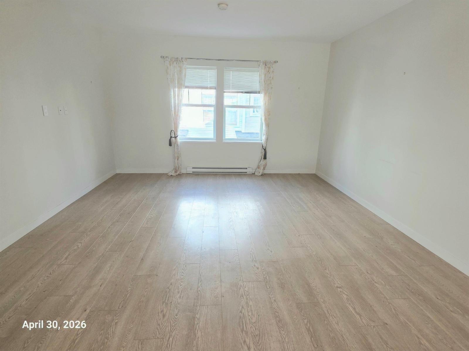 26 32633 Simon Avenue Property Photo 5