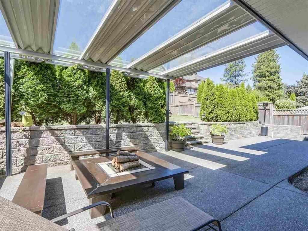 9467 163 Street Property Photo 15