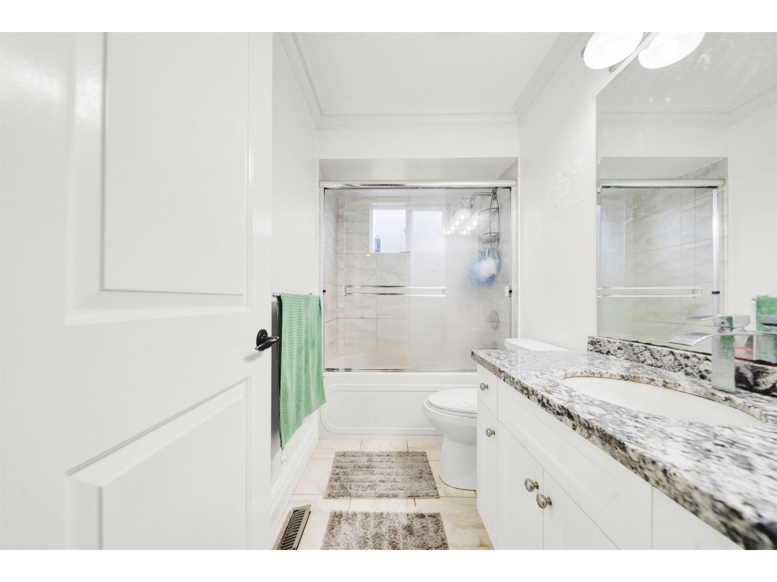 9467 163 Street Property Photo 24