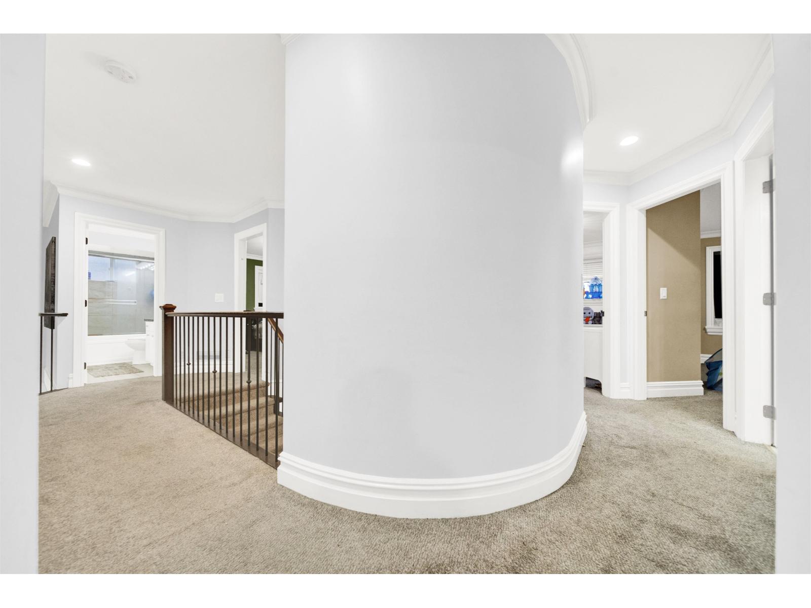 9467 163 Street Property Photo 29