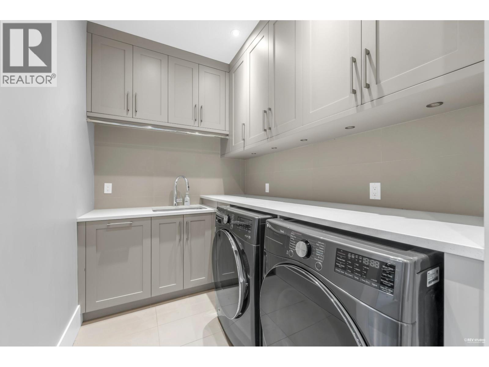 7591 Gabriola Crescent Property Photo 20