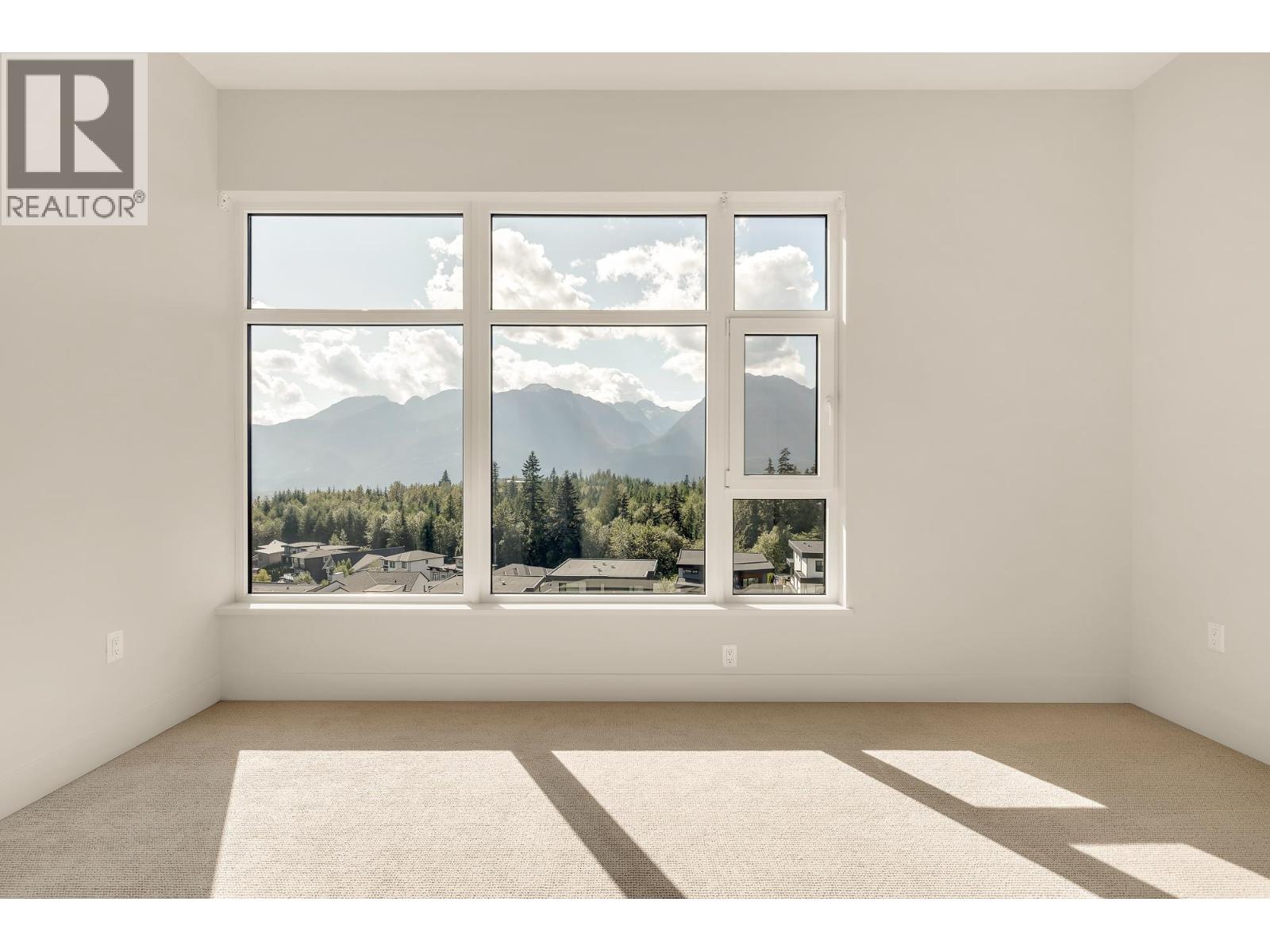 5 3407 Mamquam Road Property Photo 18