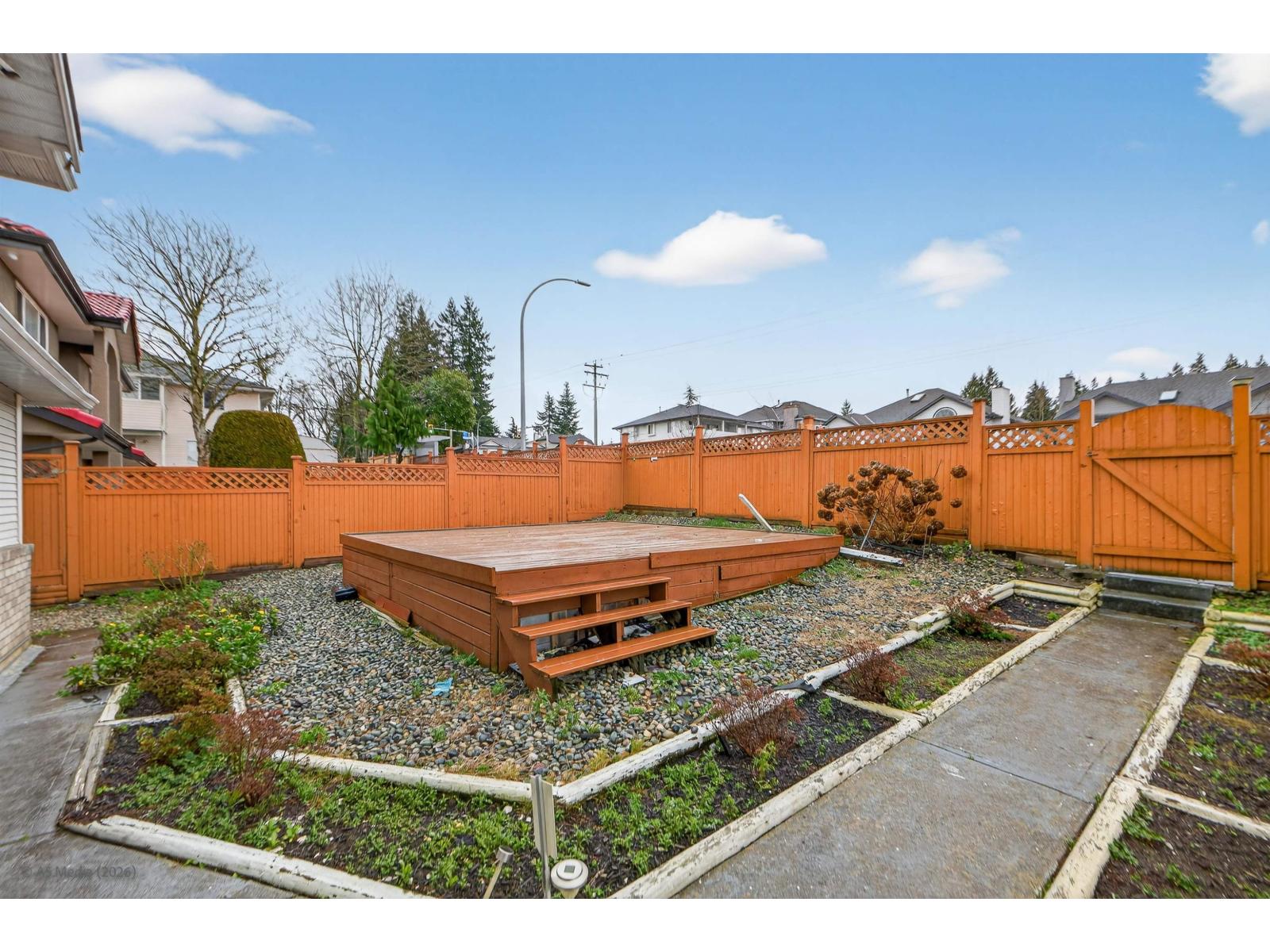 12369 64 Avenue Property Photo 3