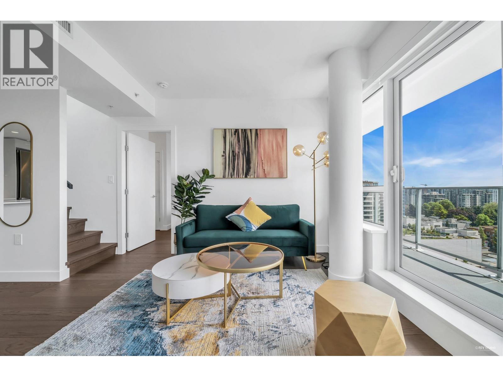 1807 5788 Gilbert Road Property Photo 11