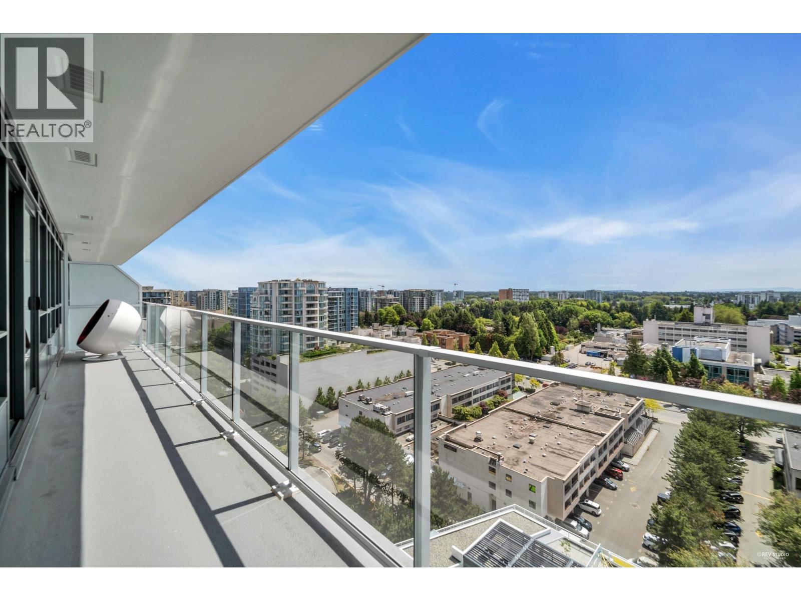1807 5788 Gilbert Road Property Photo 20