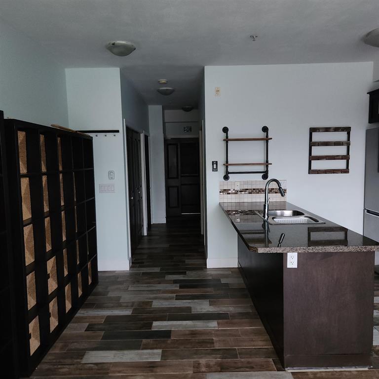46262 First Avenue #214 Property Photo 16