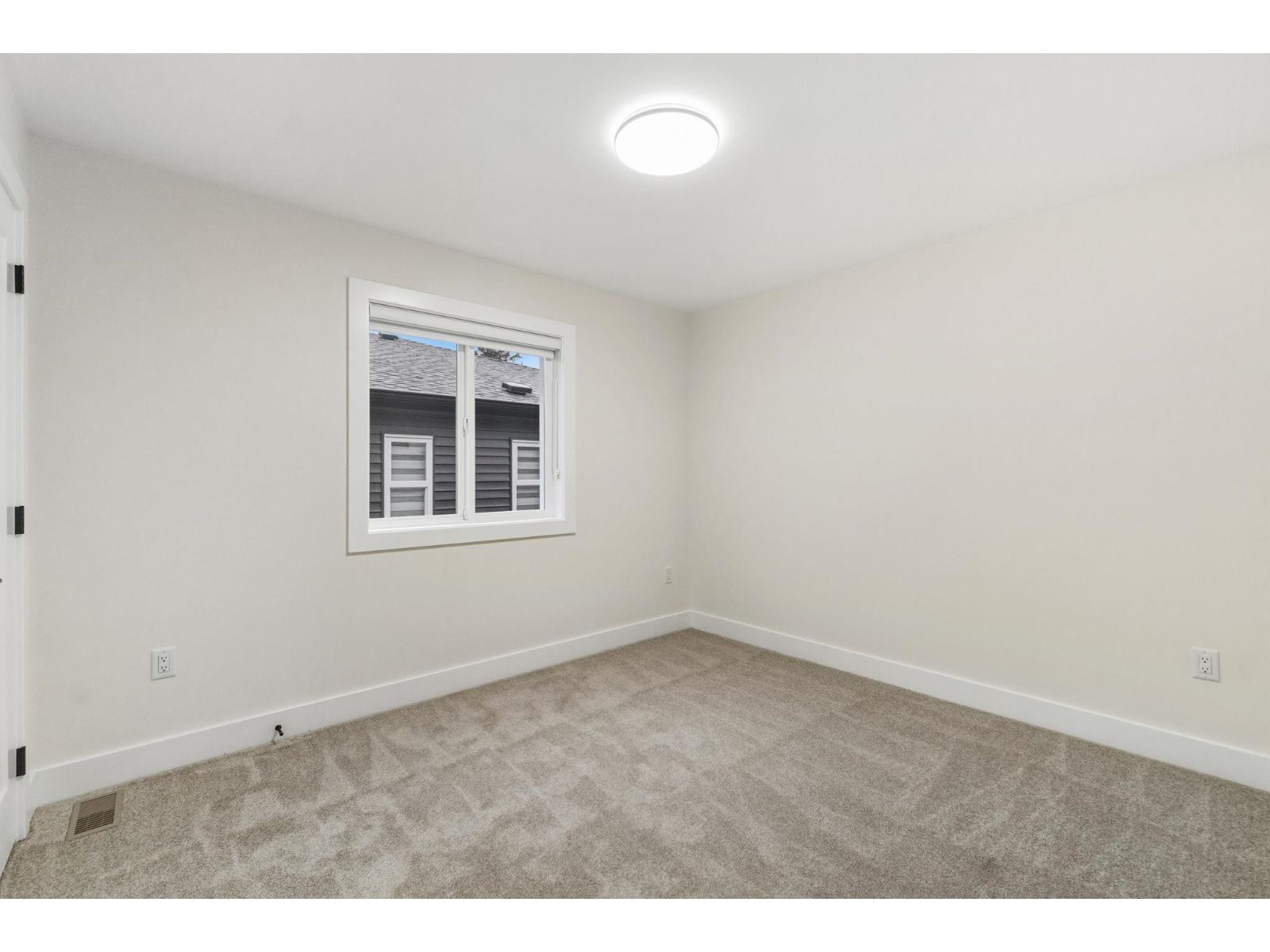 32529 Higginbottom Court Property Photo 24
