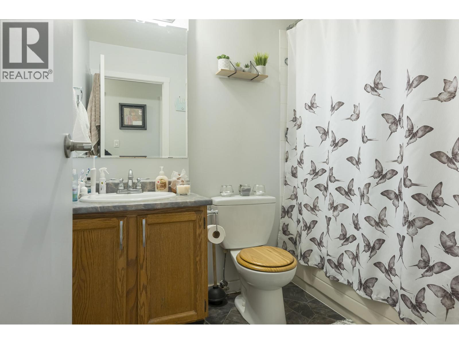 12145 207a Street Property Photo 7