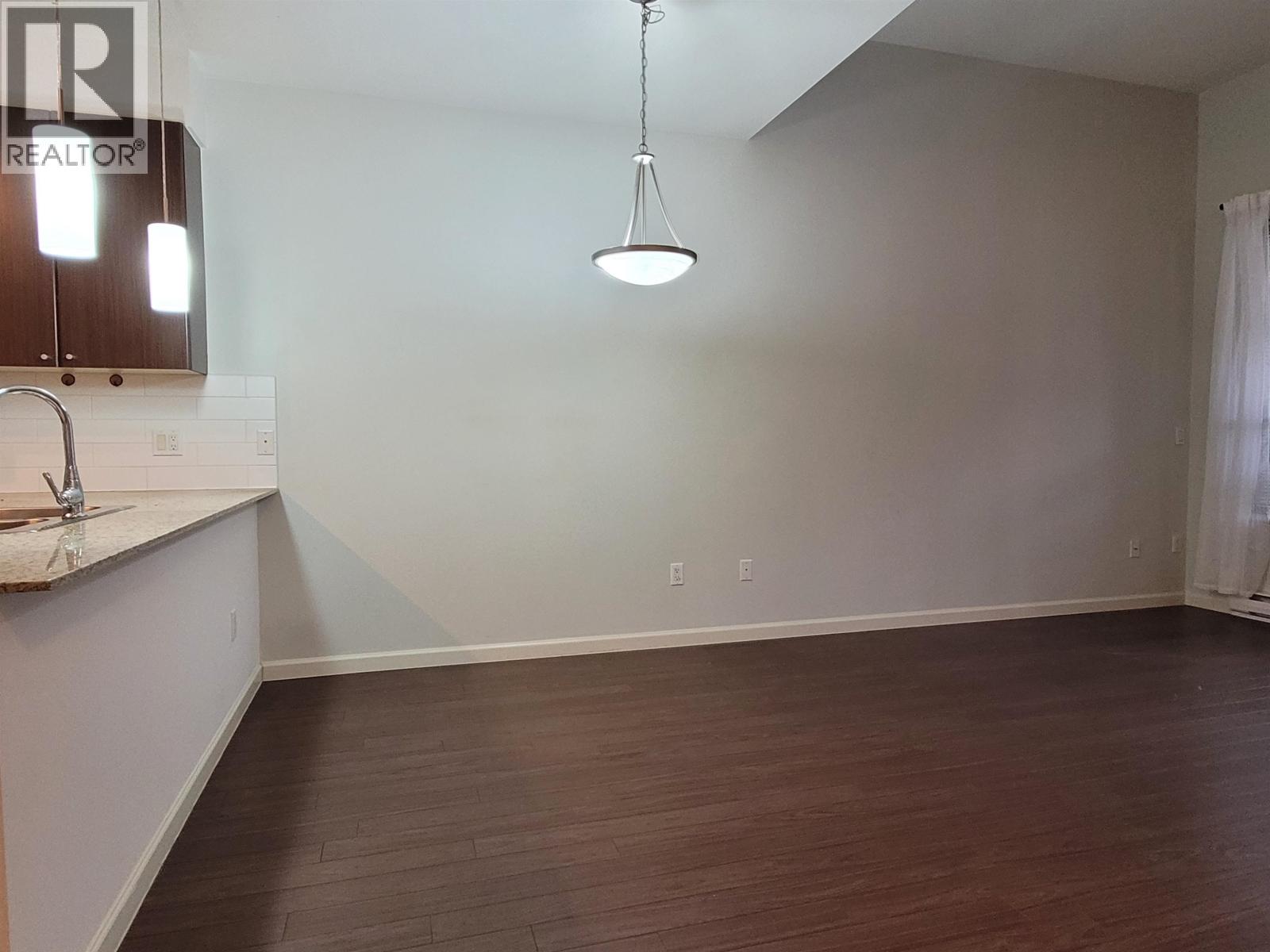 409 2484 Wilson Avenue Property Photo 4