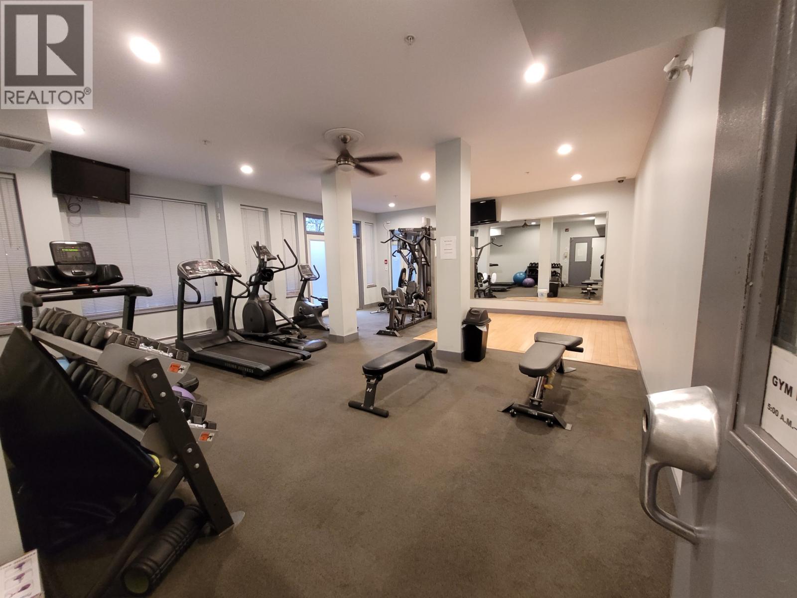 409 2484 Wilson Avenue Property Photo 14