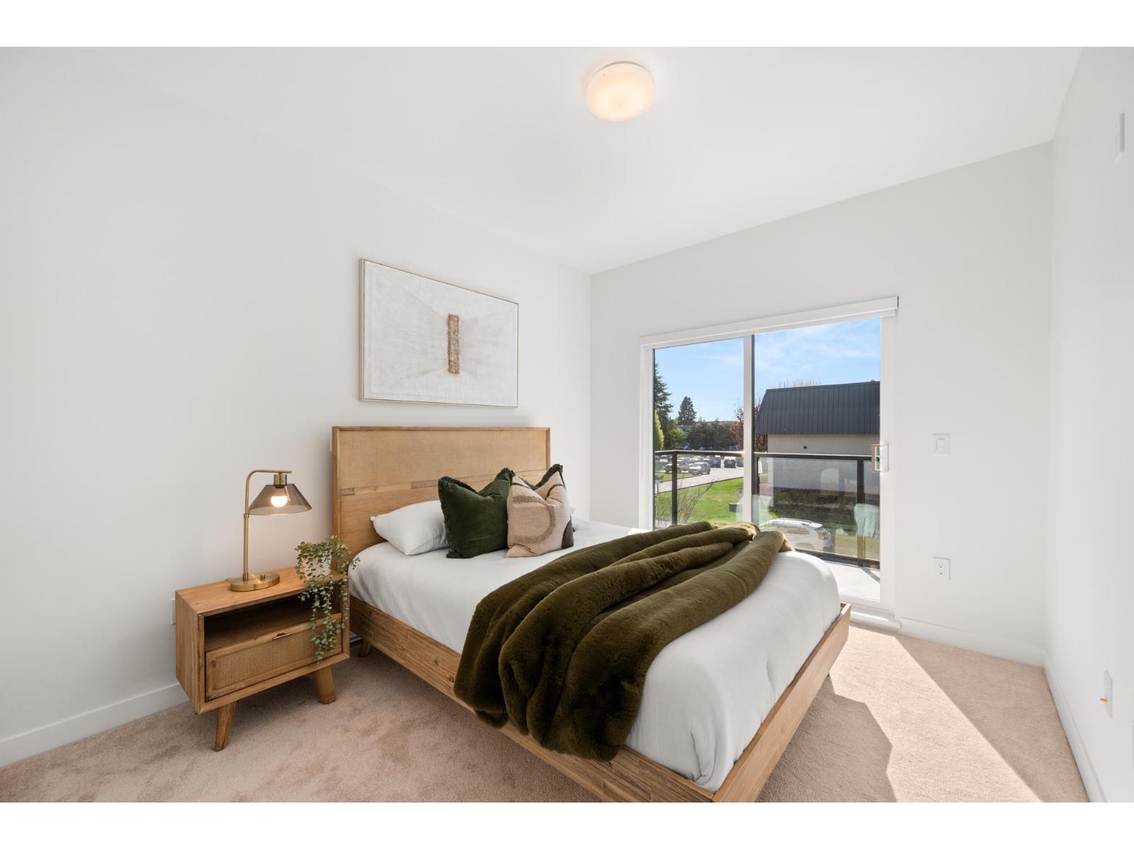 109 5398 207 Street Property Photo 12