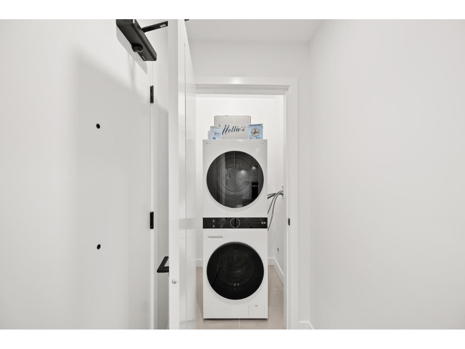 109 5398 207 Street Property Photo 18