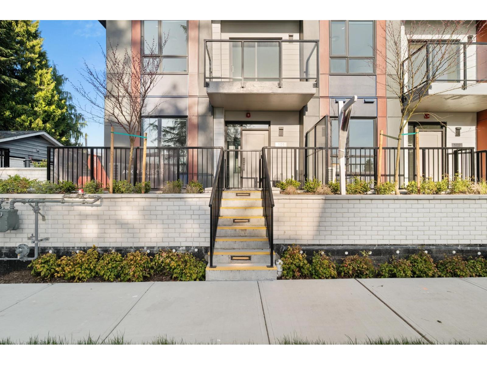 109 5398 207 Street Property Photo 26
