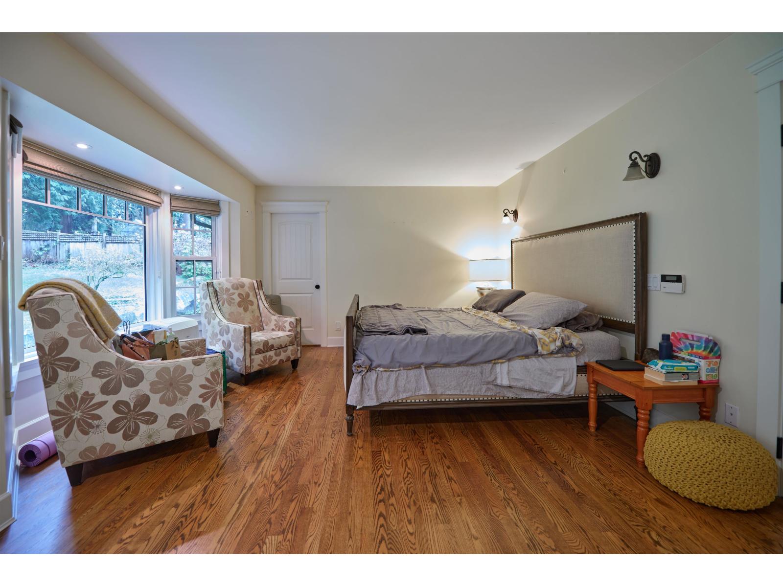 3292 136 Street Property Photo 15