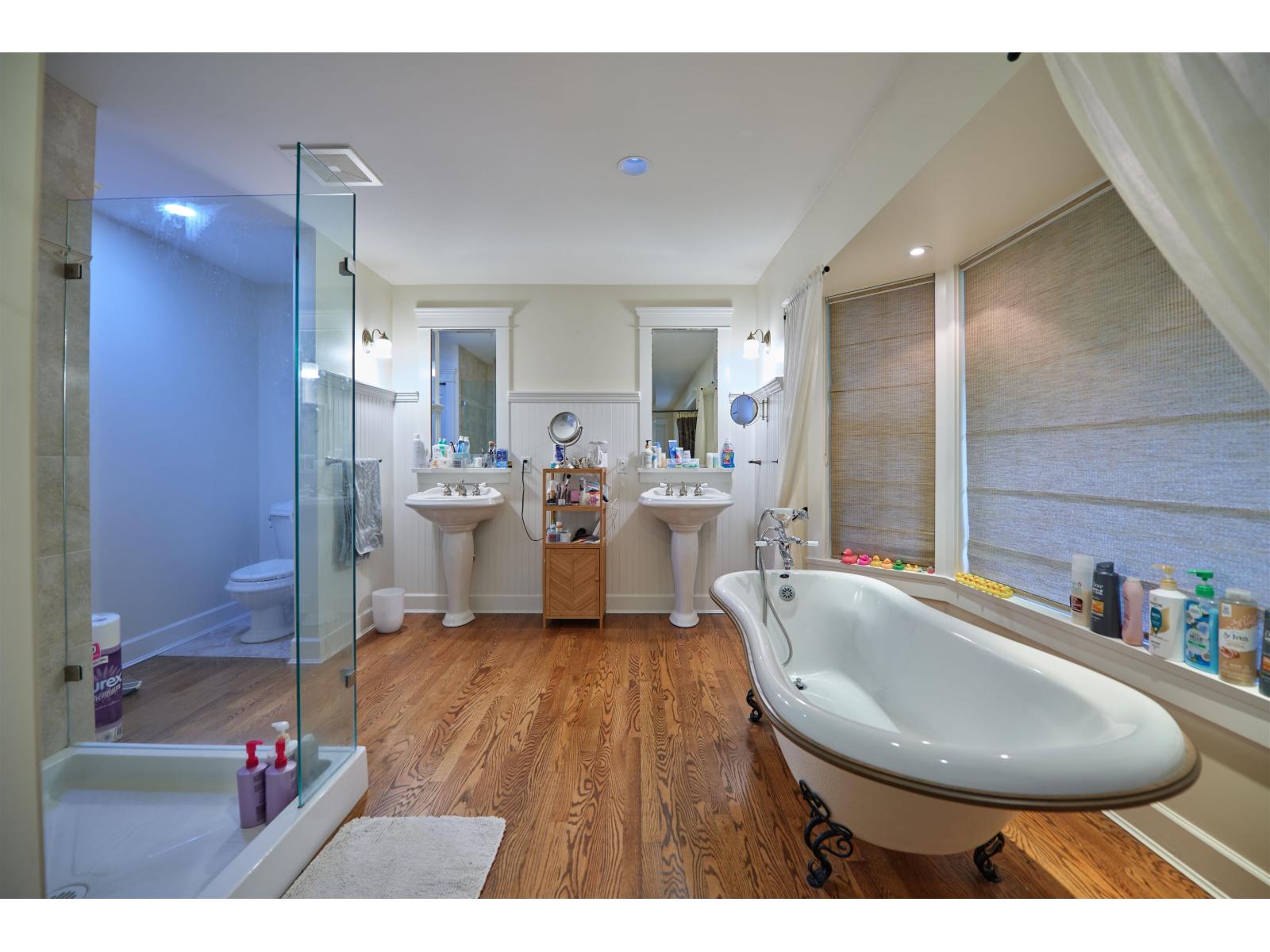 3292 136 Street Property Photo 17