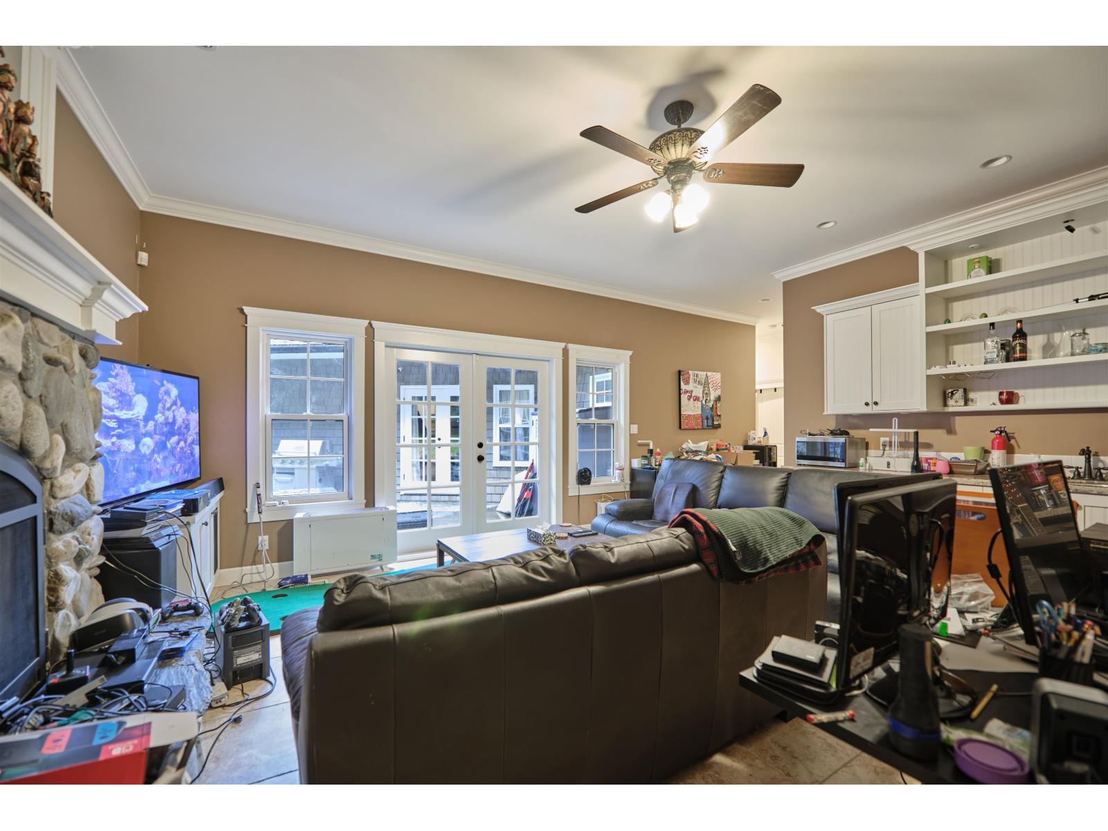 3292 136 Street Property Photo 26