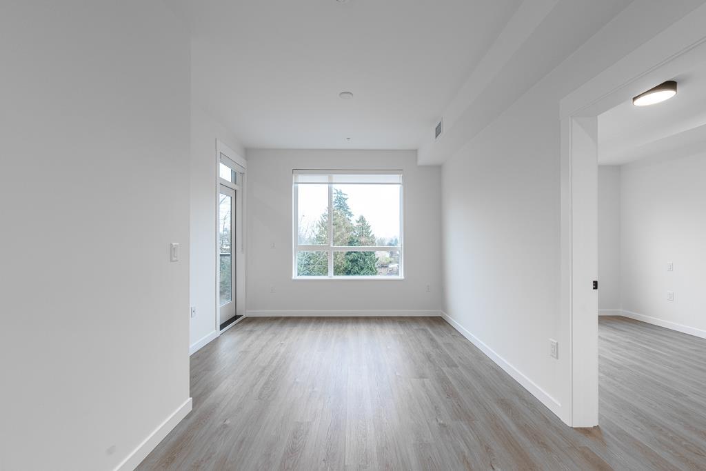 408 27215 Aldergrove Town Centre Drive Property Photo 10