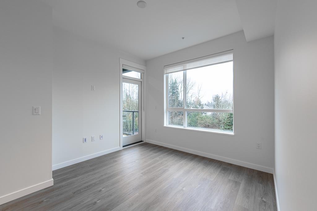 408 27215 Aldergrove Town Centre Drive Property Photo 11