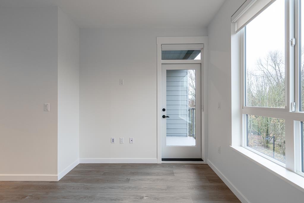 408 27215 Aldergrove Town Centre Drive Property Photo 13