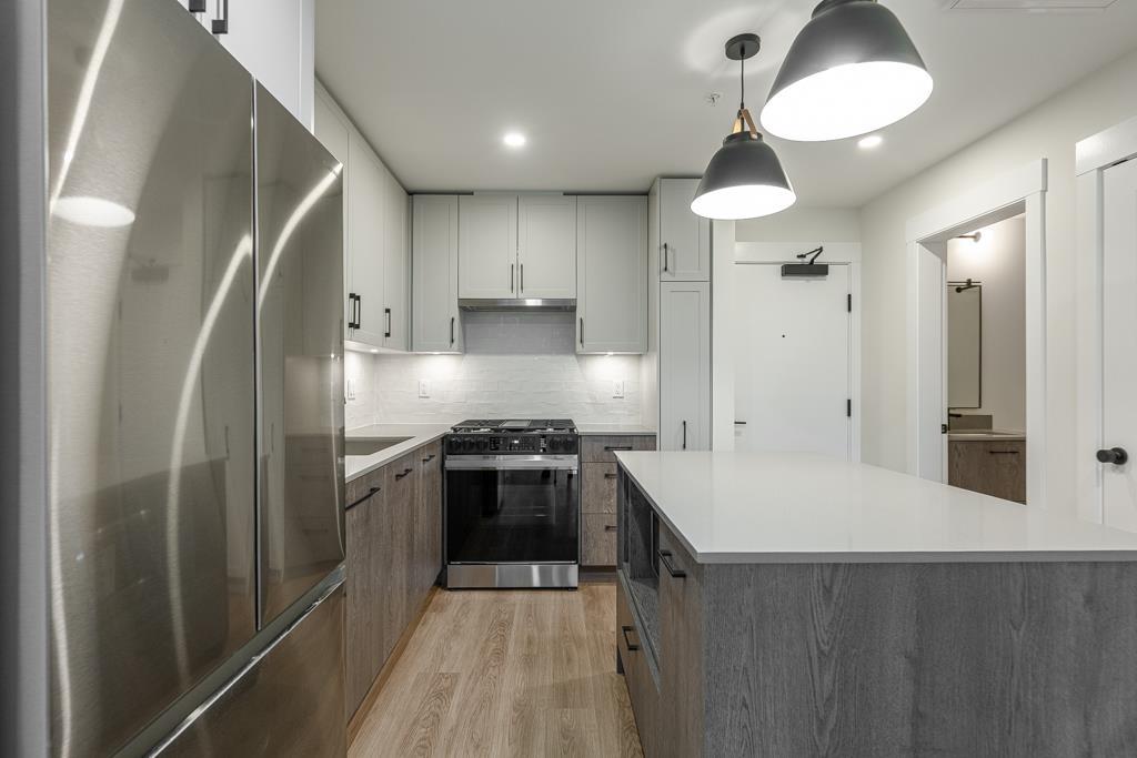 408 27215 Aldergrove Town Centre Drive Property Photo 16