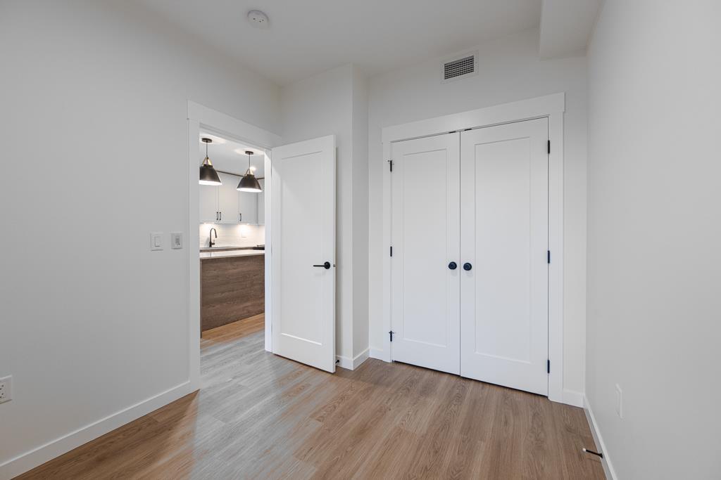 408 27215 Aldergrove Town Centre Drive Property Photo 33