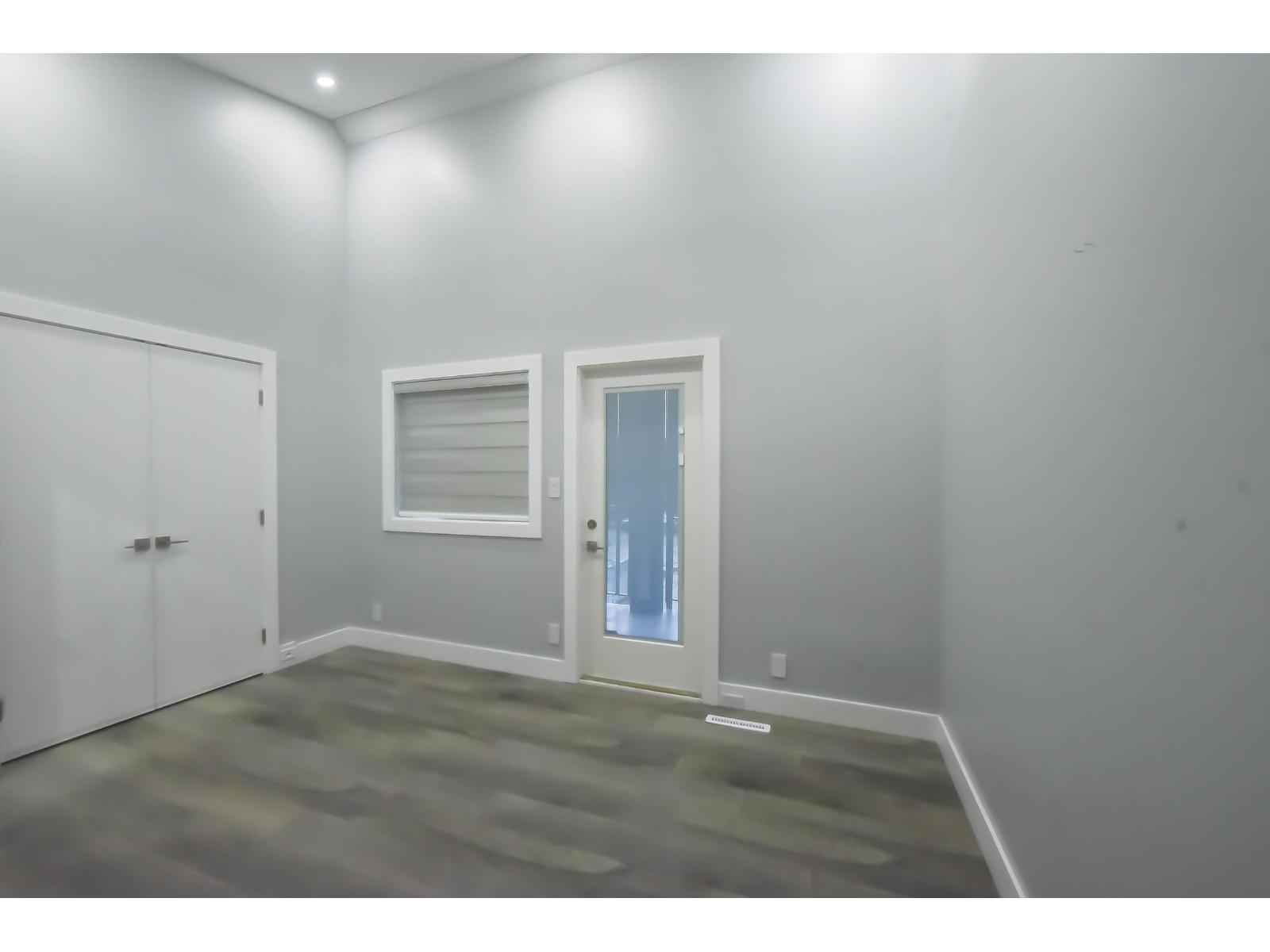 1675 136 Street Property Photo 13