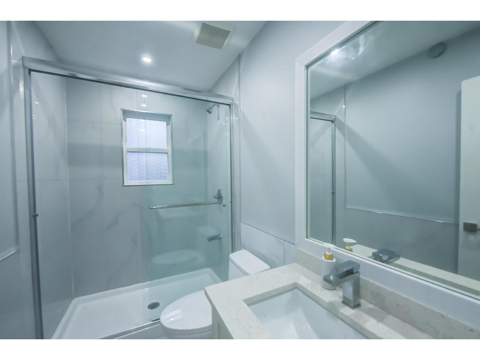 1675 136 Street Property Photo 20