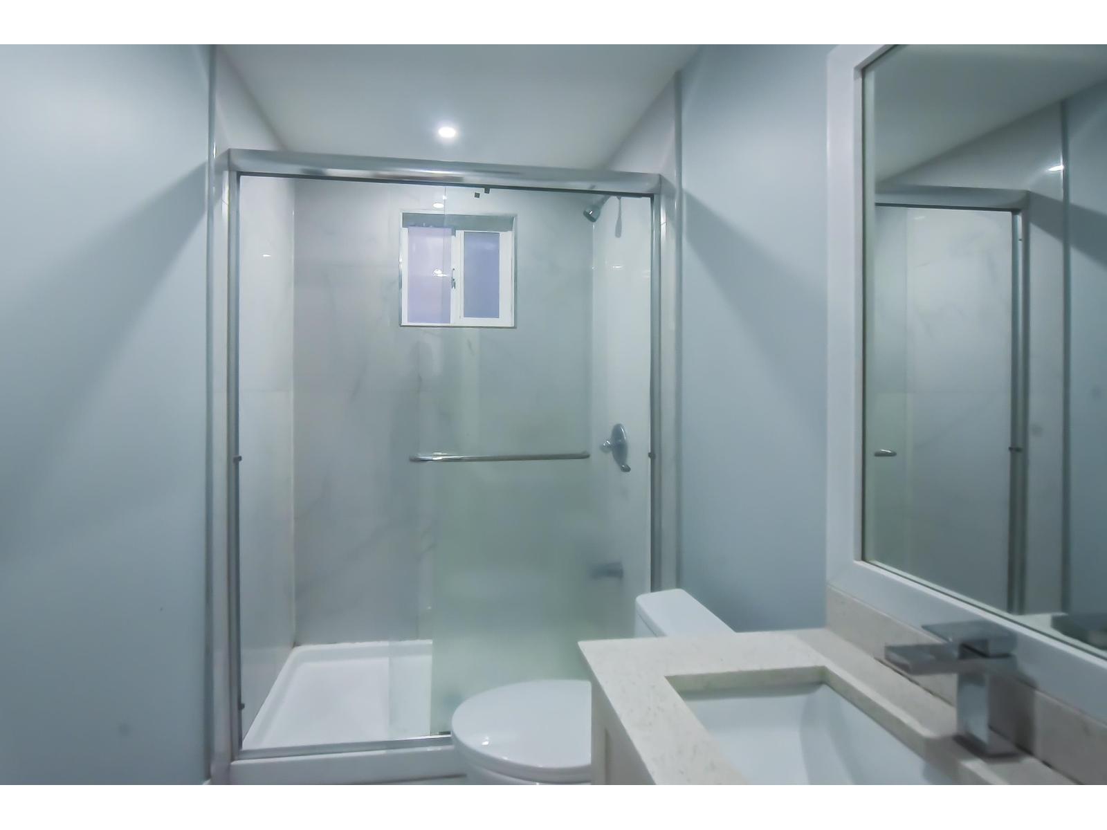 1675 136 Street Property Photo 27