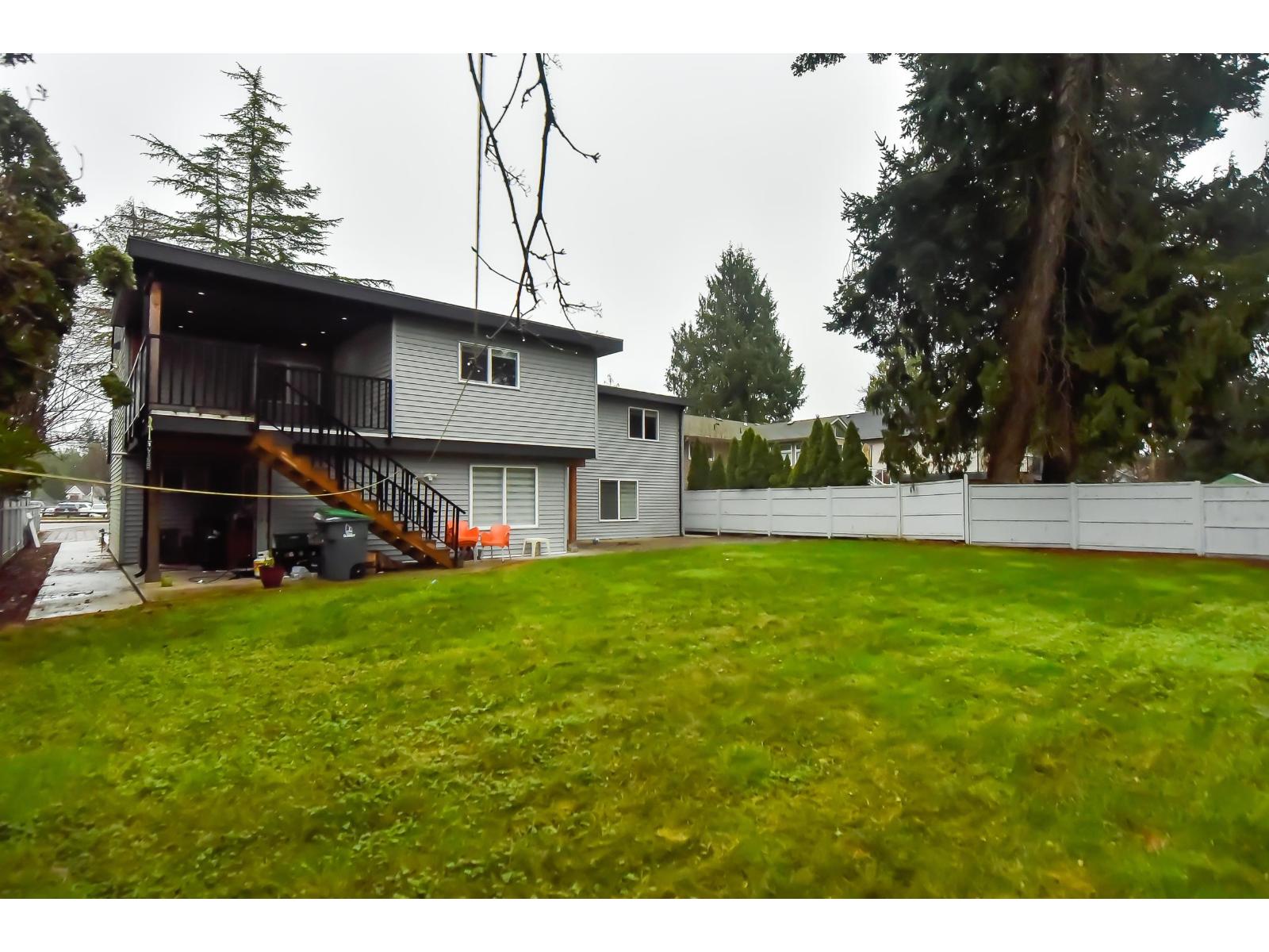 1675 136 Street Property Photo 38