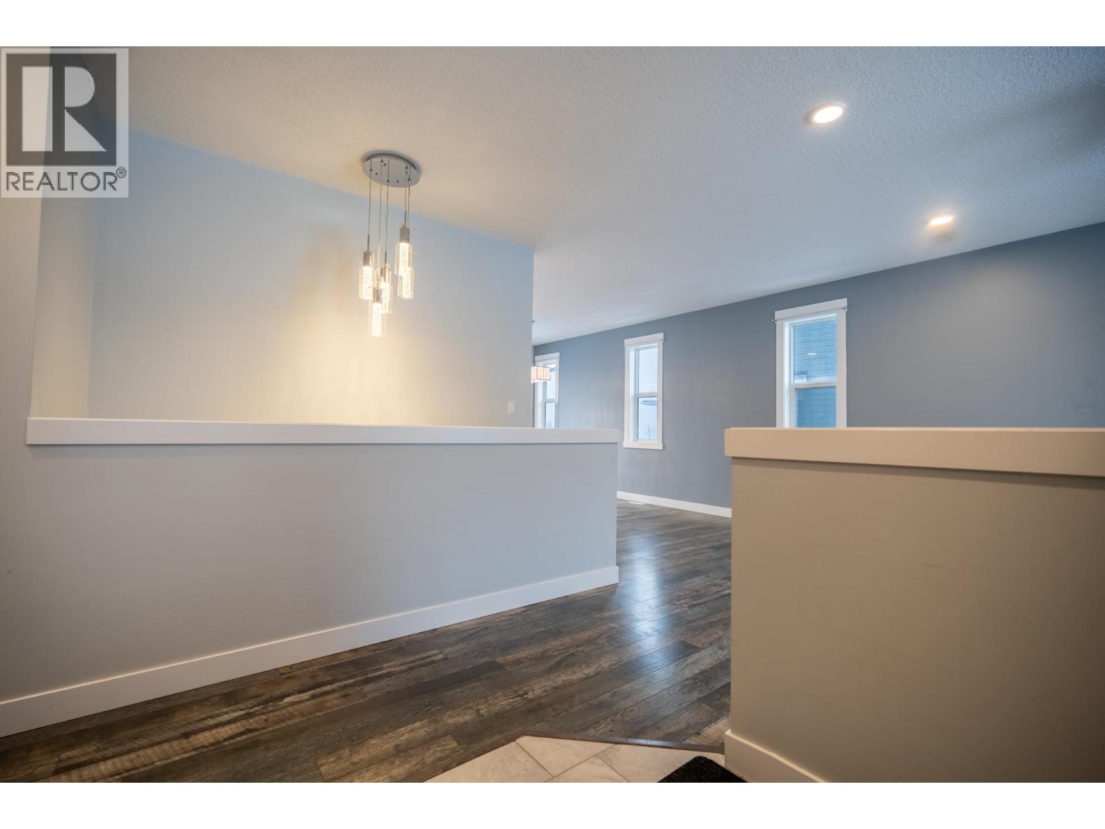 4724 Gannett Road Property Photo 5