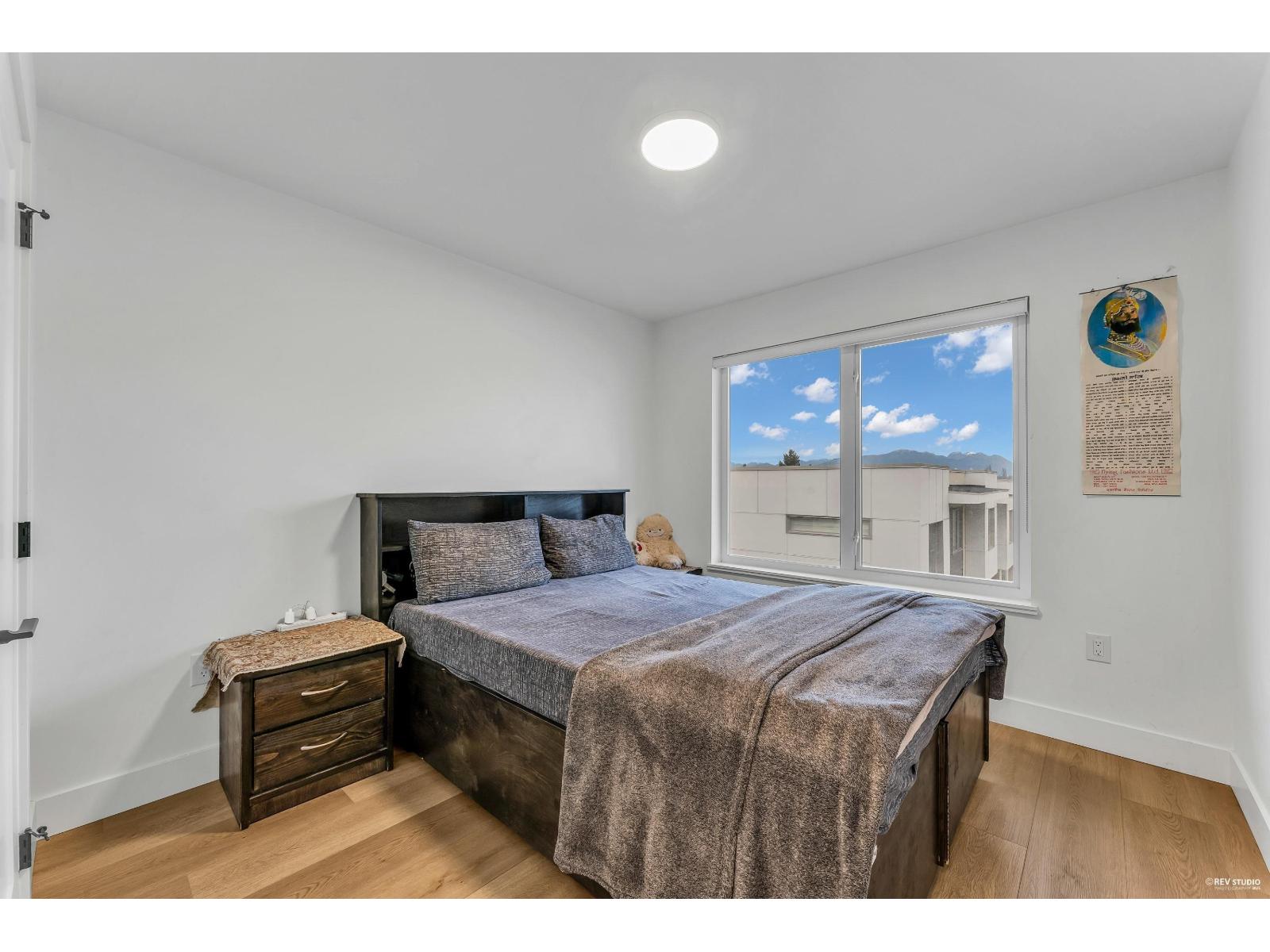 1 12585 104a Avenue Property Photo 20