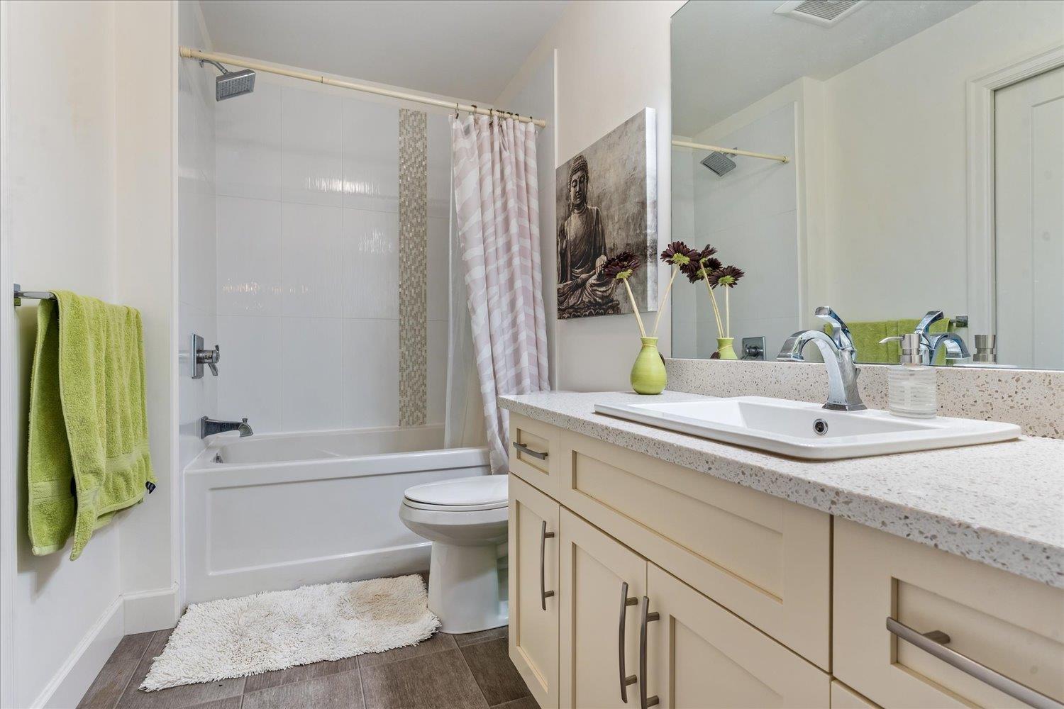 45746 Keith Wilson Road #110 Property Photo 17