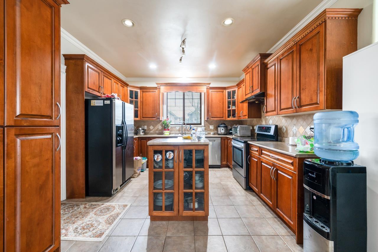 14496 74 Avenue Property Photo 4