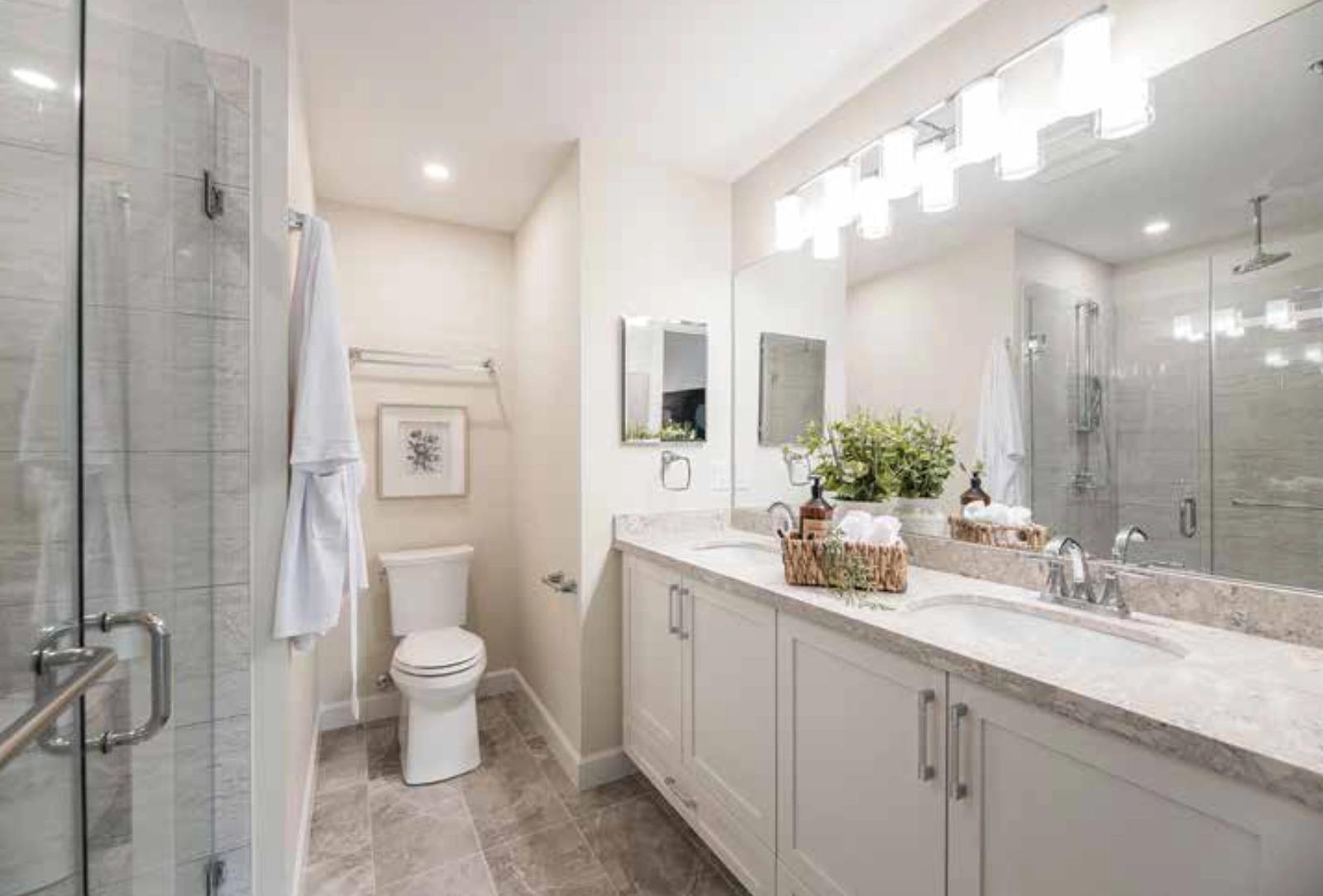 202 11063 Ravine Road Property Photo 8