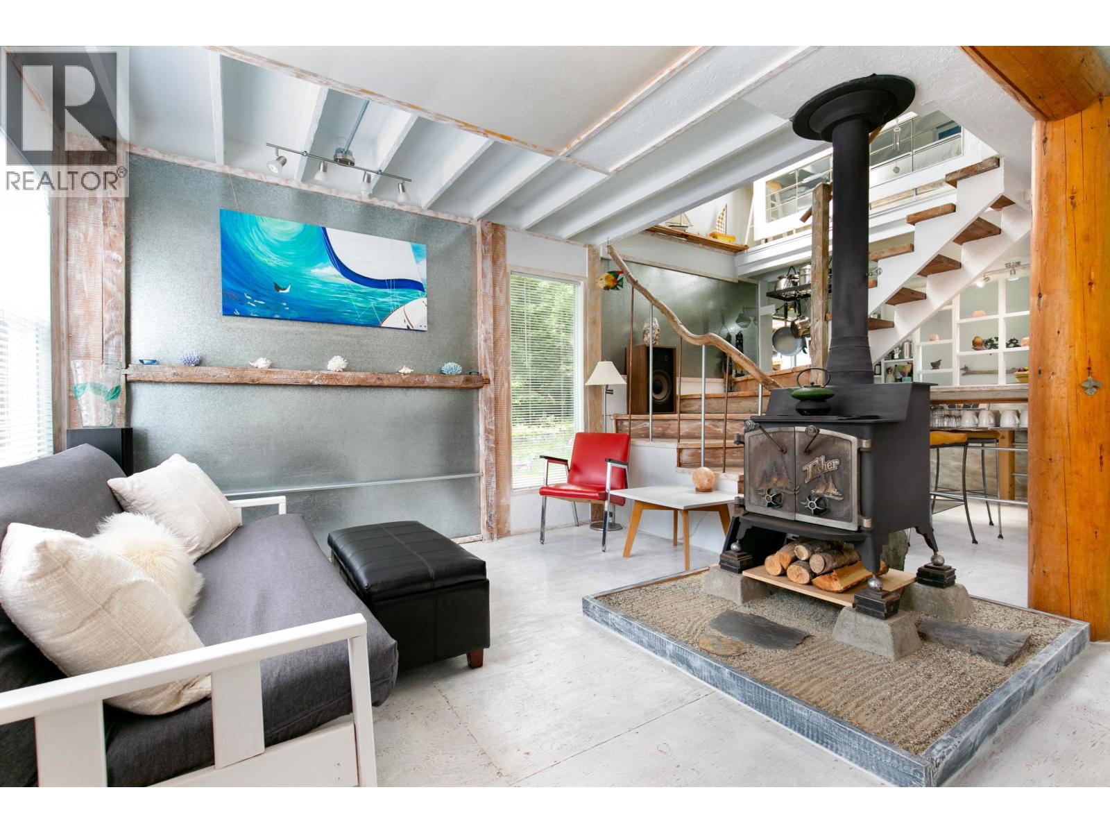2841 Blackwater Road Property Photo 3