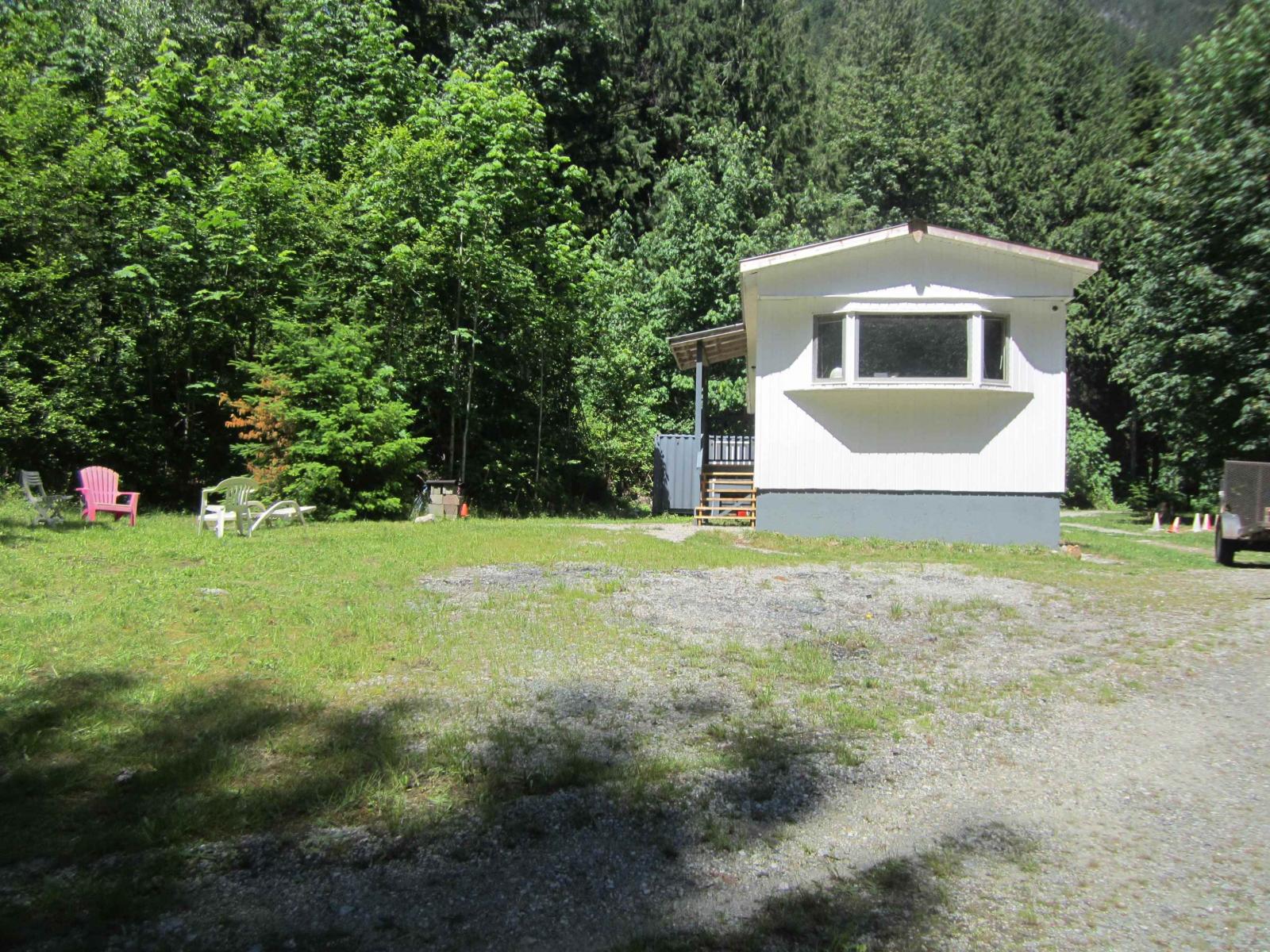 11121 Barnes Road Property Photo 1