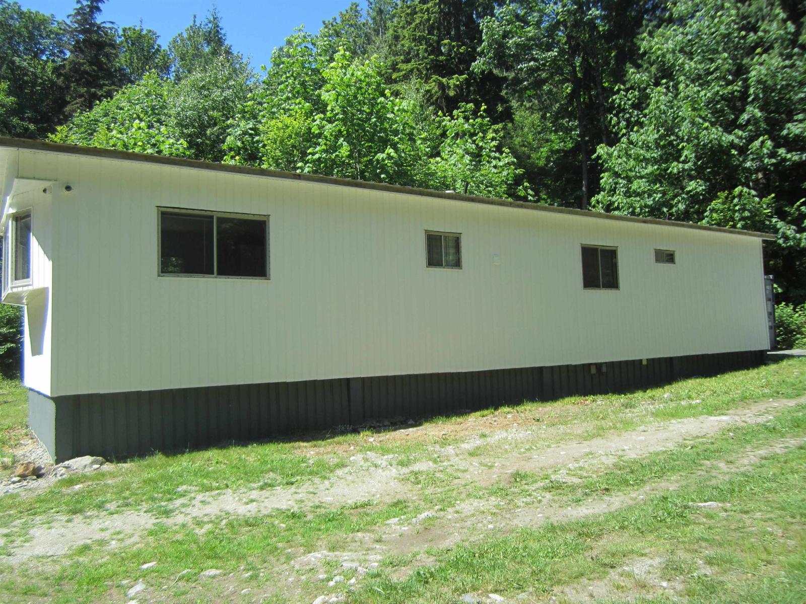 11121 Barnes Road Property Photo 7