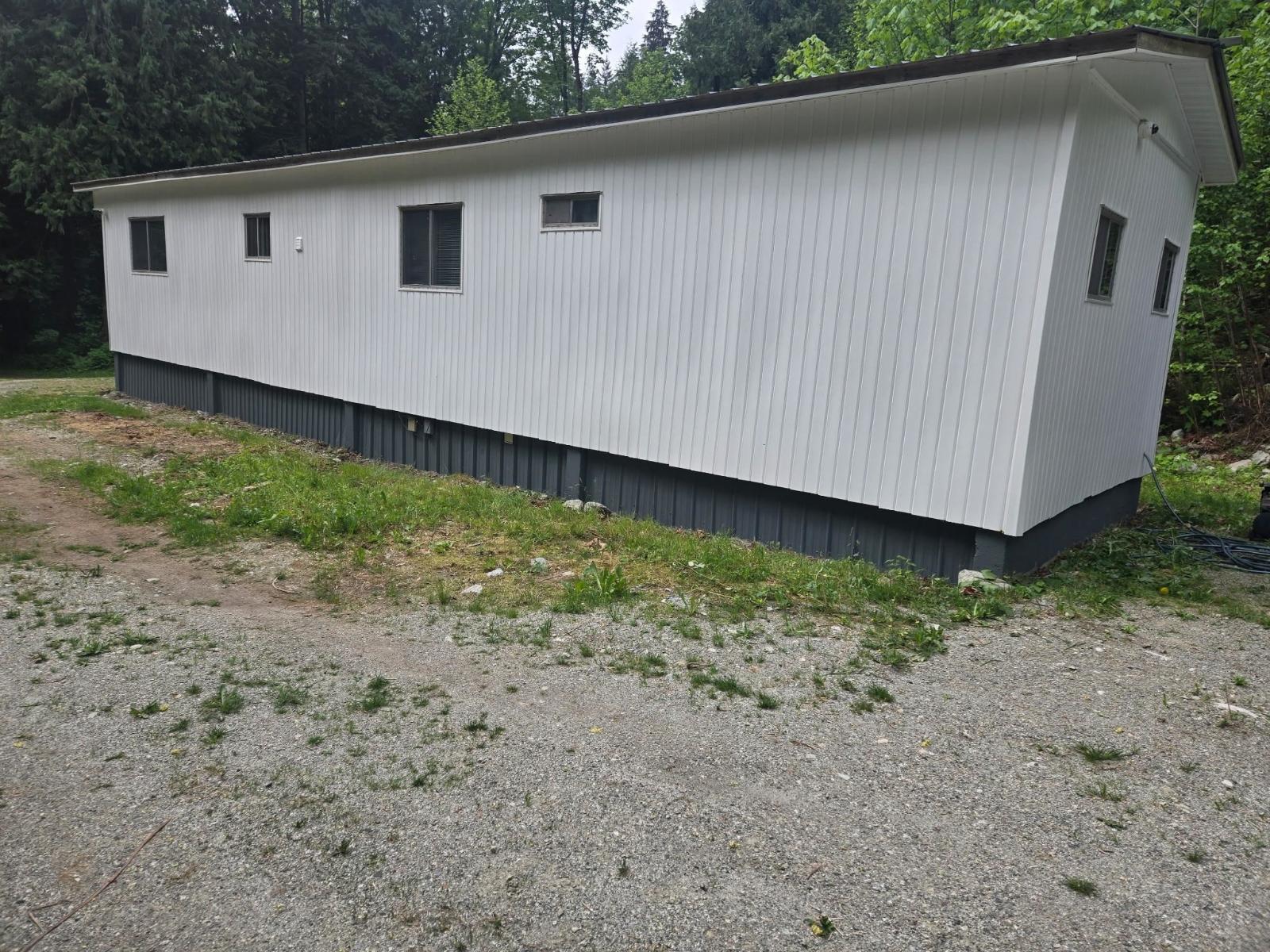 11121 Barnes Road Property Photo 14