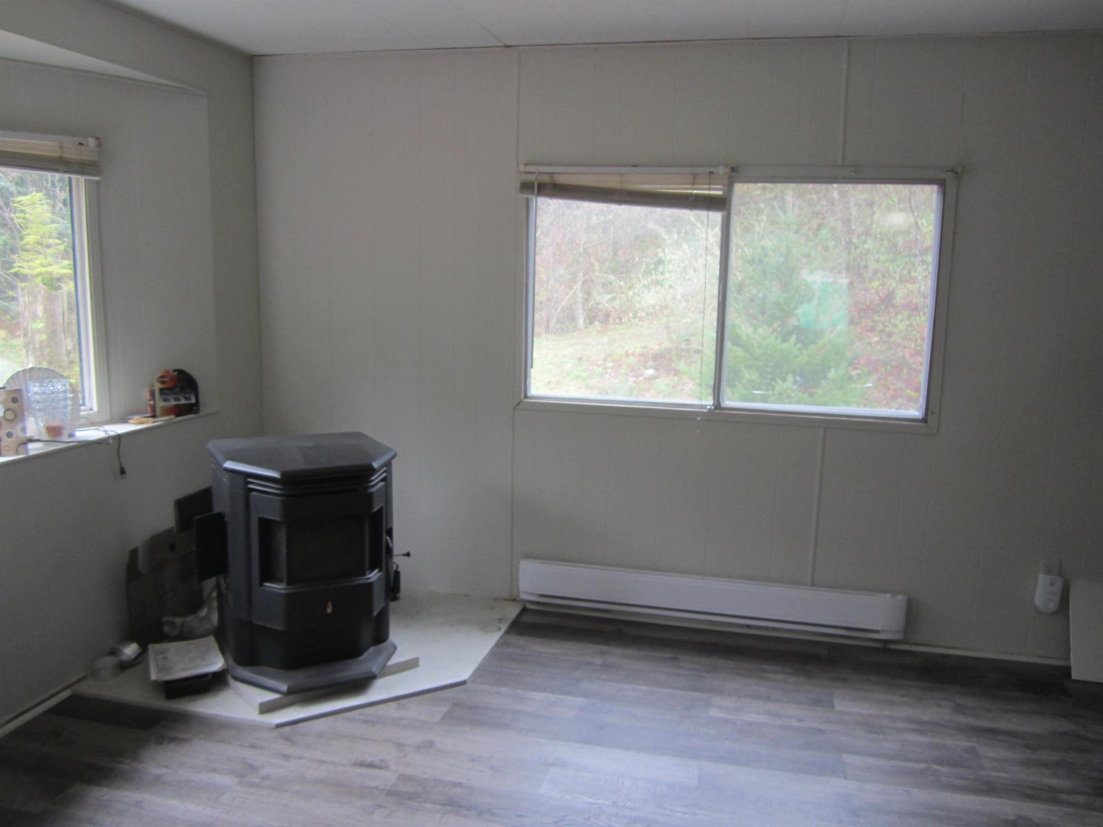 11121 Barnes Road Property Photo 18
