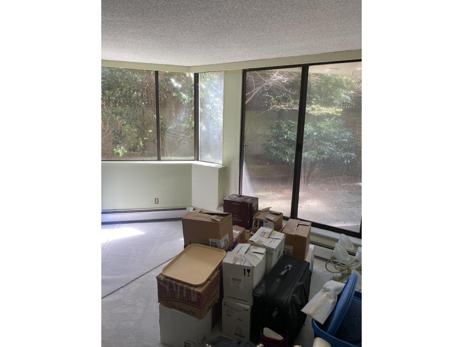 102 1442 Foster Street Property Photo 7