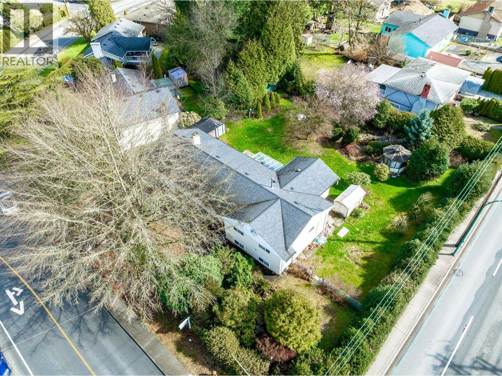 809 Thermal Drive Property Photo 4