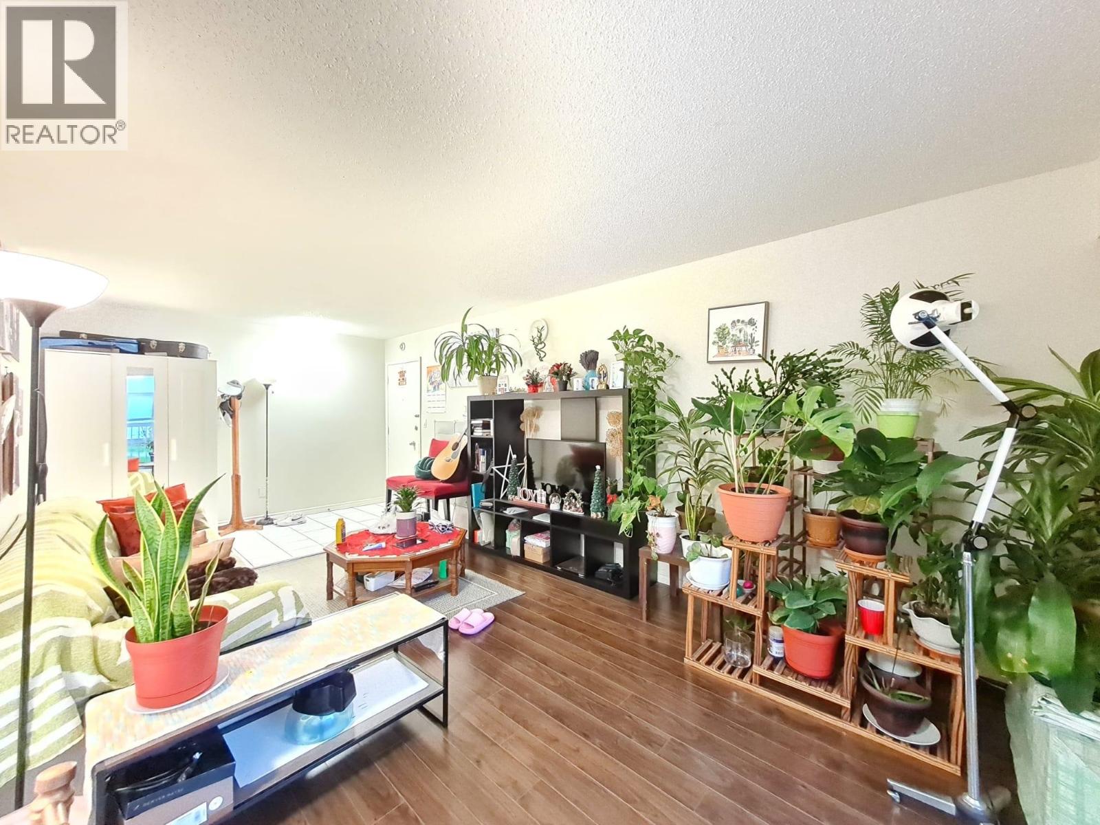 106 8080 Ryan Road Property Photo 8