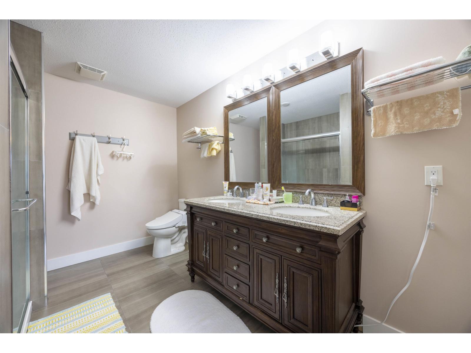 6911 Chilliwack River Road Property Photo 5