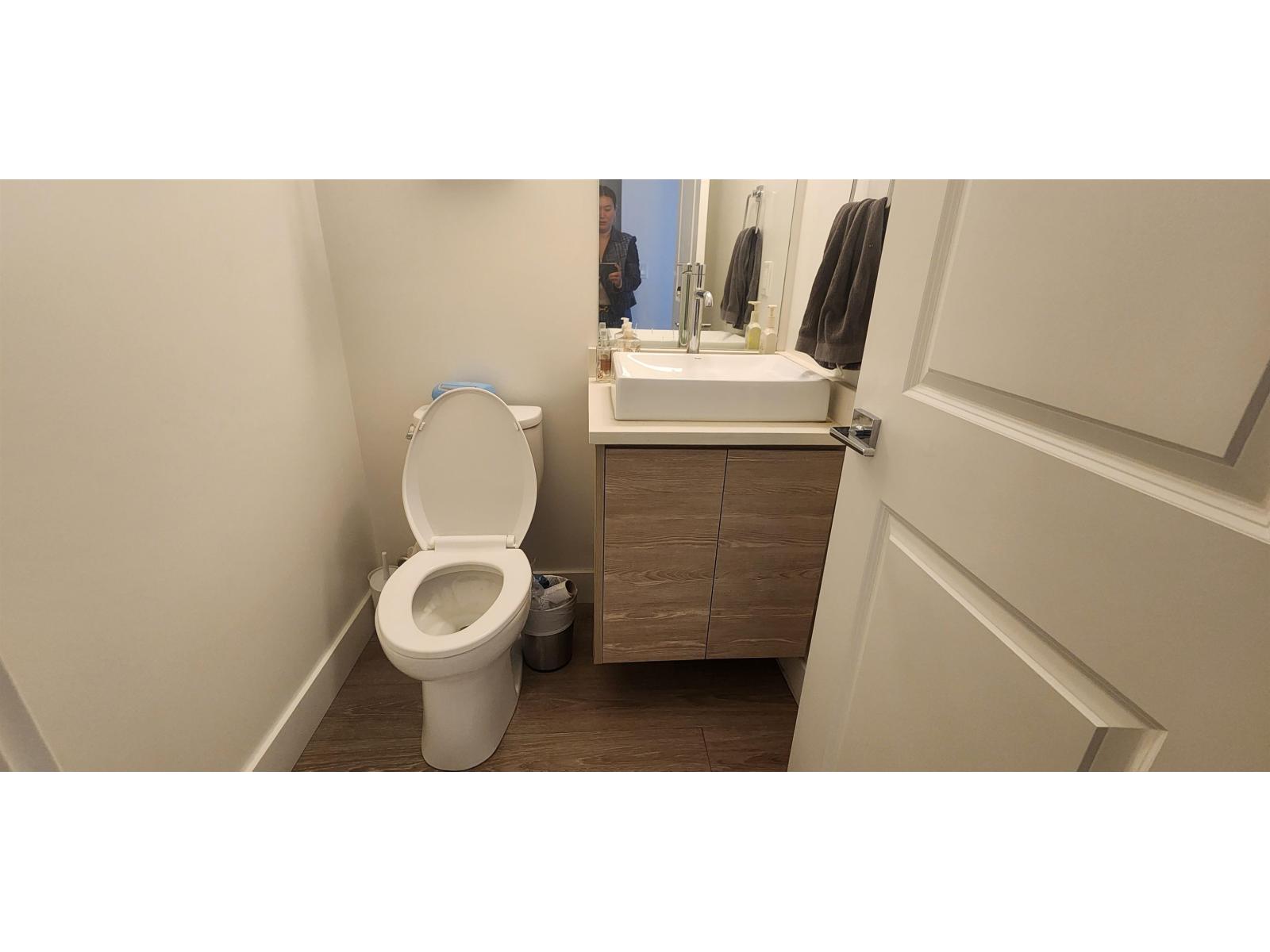 140 16433 19 Avenue Property Photo 12
