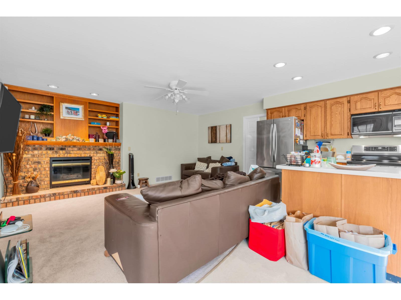2151 148a Street Property Photo 11