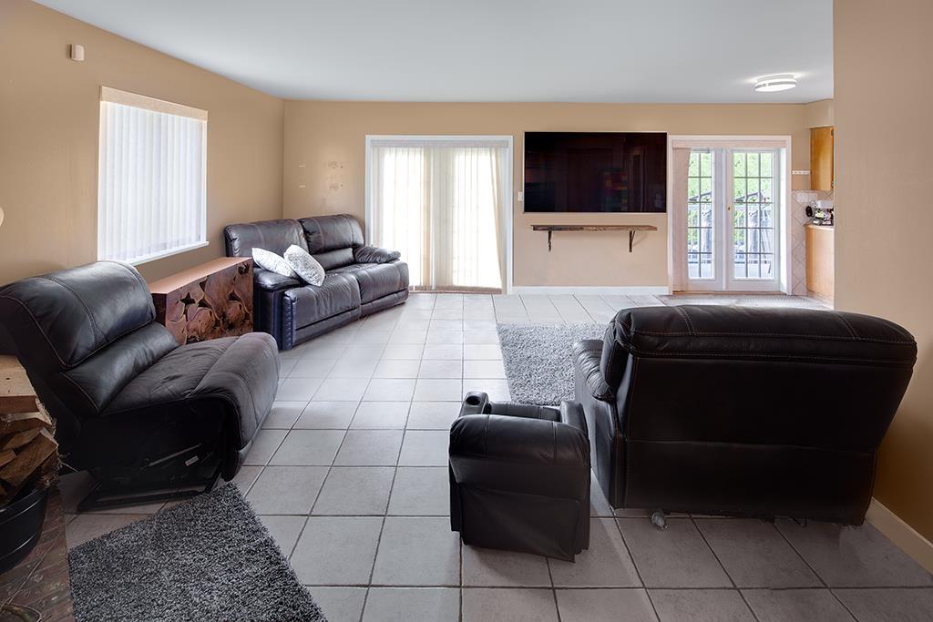 18851 74 Avenue Property Photo 2