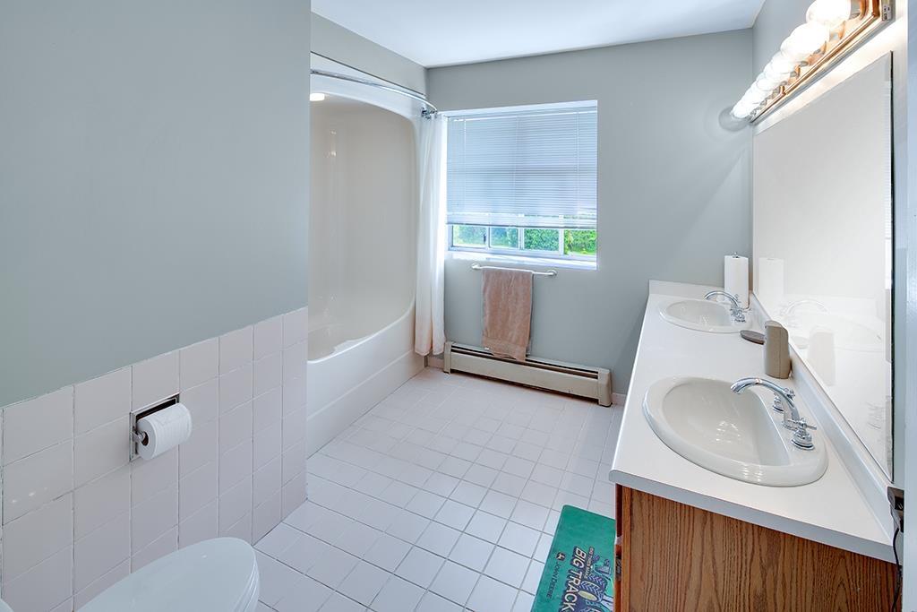 18851 74 Avenue Property Photo 7