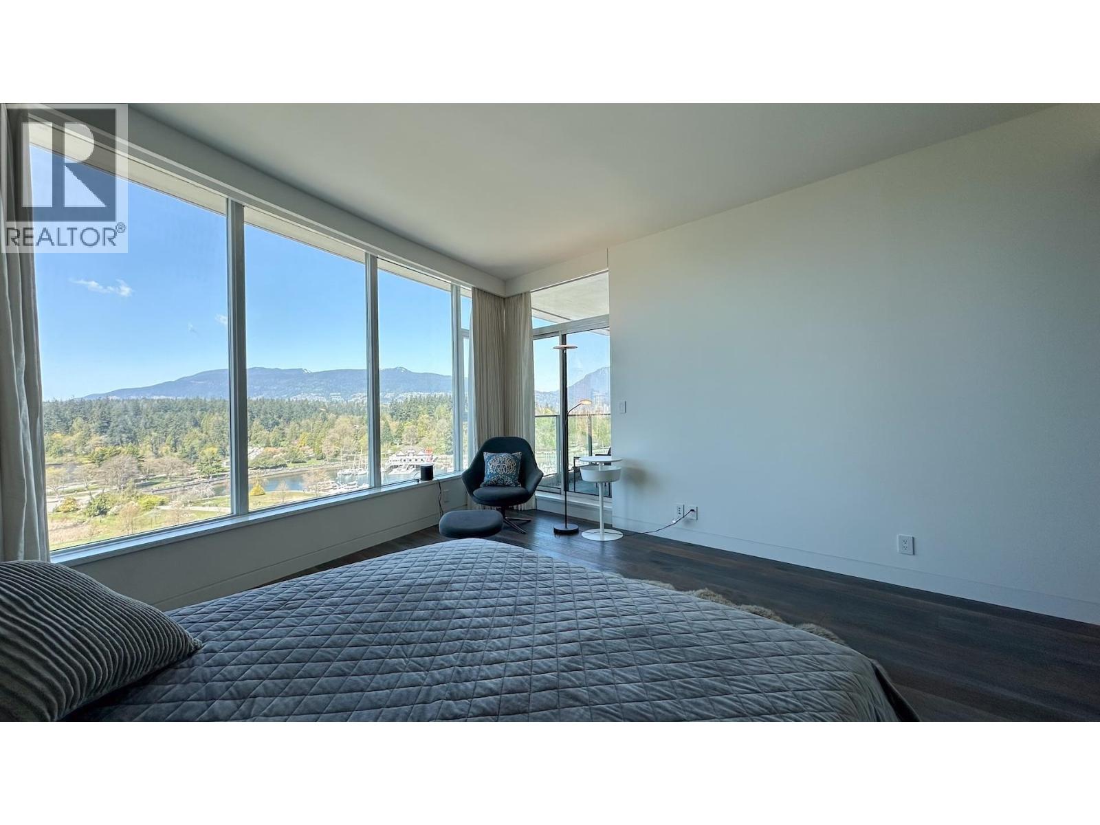 Ph4 1777 Bayshore Dr Property Photo 15