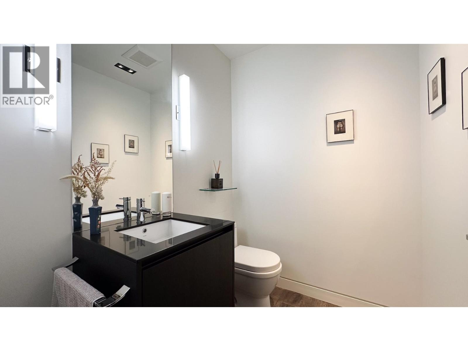 Ph4 1777 Bayshore Dr Property Photo 26